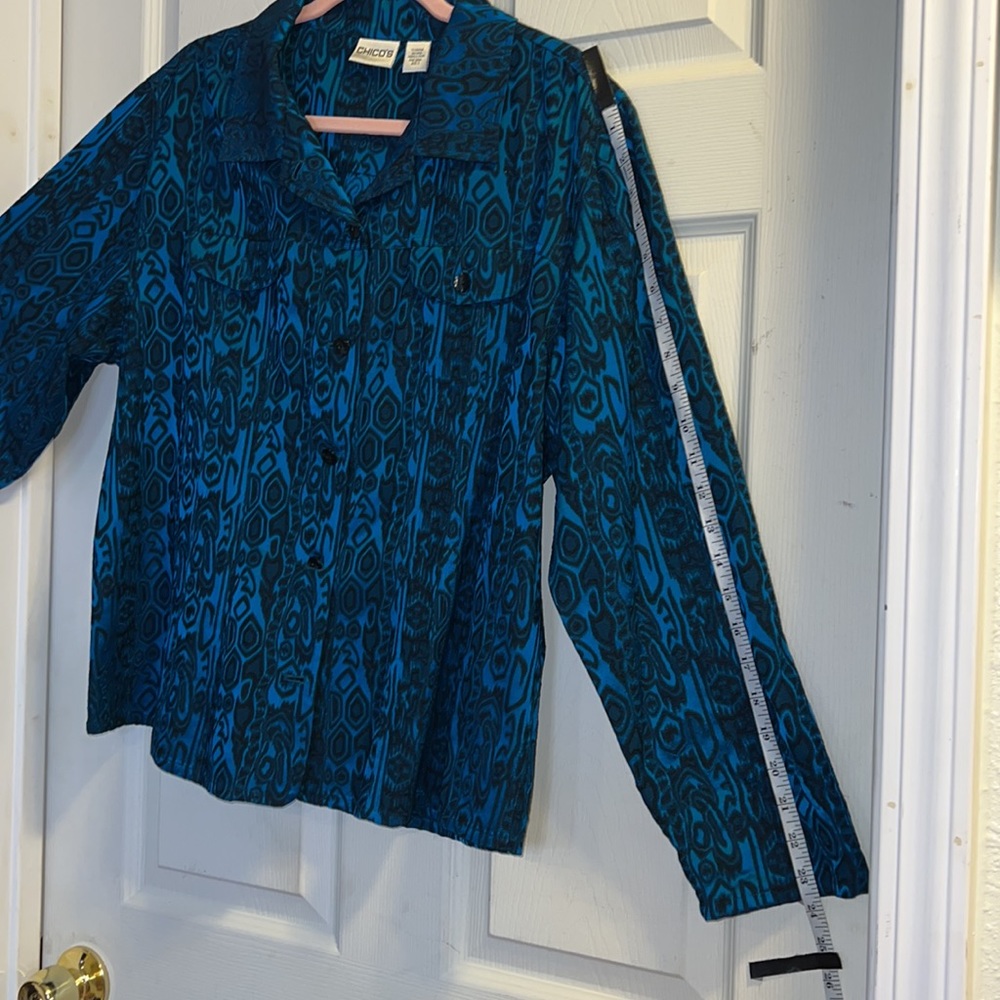 Super Pretty Chico Button Down W/Front Pockets Bl… - image 6